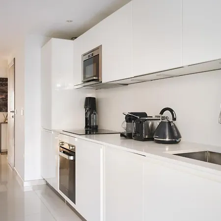 公寓 Upstays 79m 2br Terraces Near Carlton *